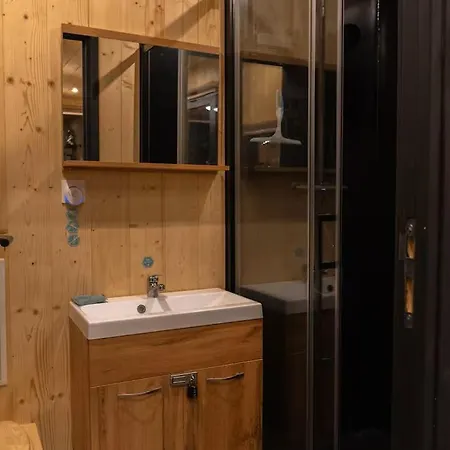 Tiny House Moderne En Pleine Nature Campsite